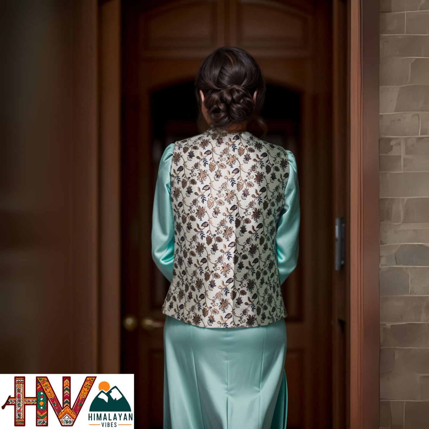 Floral Brocade Sadri for Women - Handmade Slim Fit Sleeveless Ethnic Jacket with Pockets
