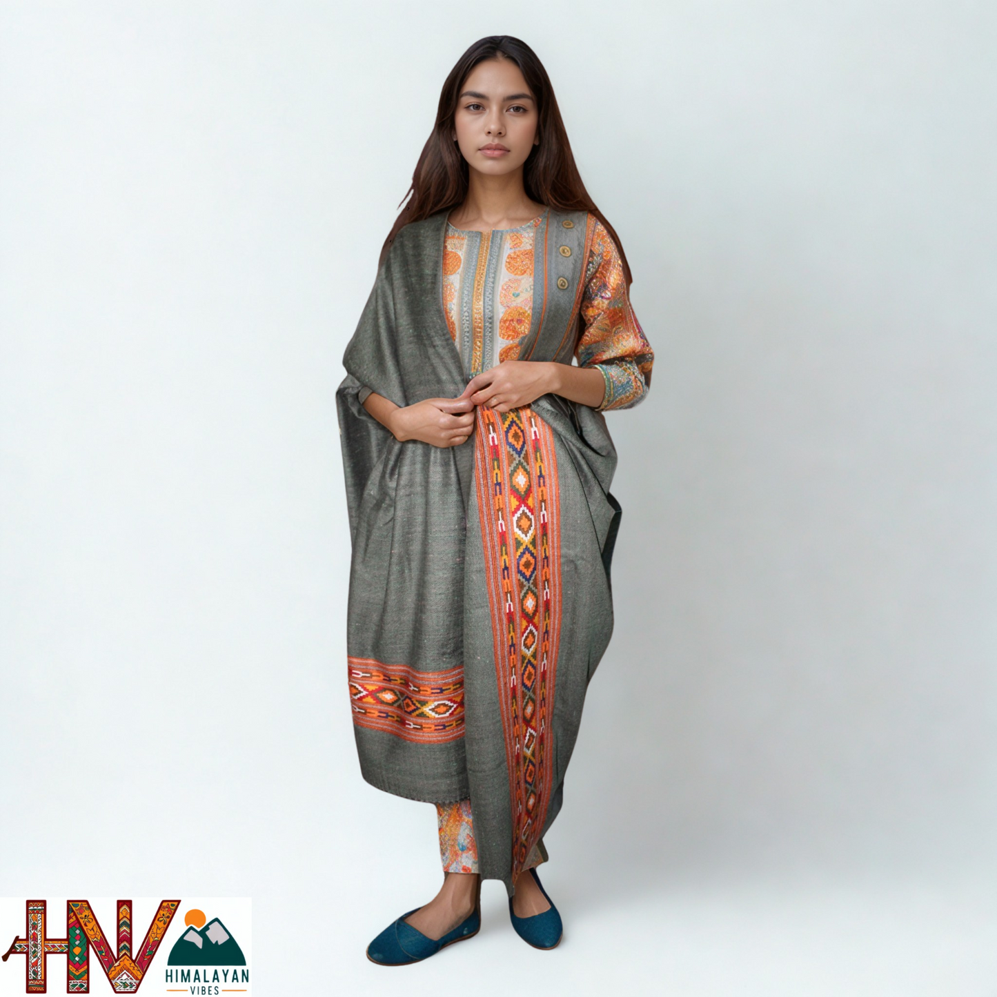 Handwoven Dark Grey Kullu Shawl – With Intricate Design Patti & Traditional Himalayan Craftsmanship